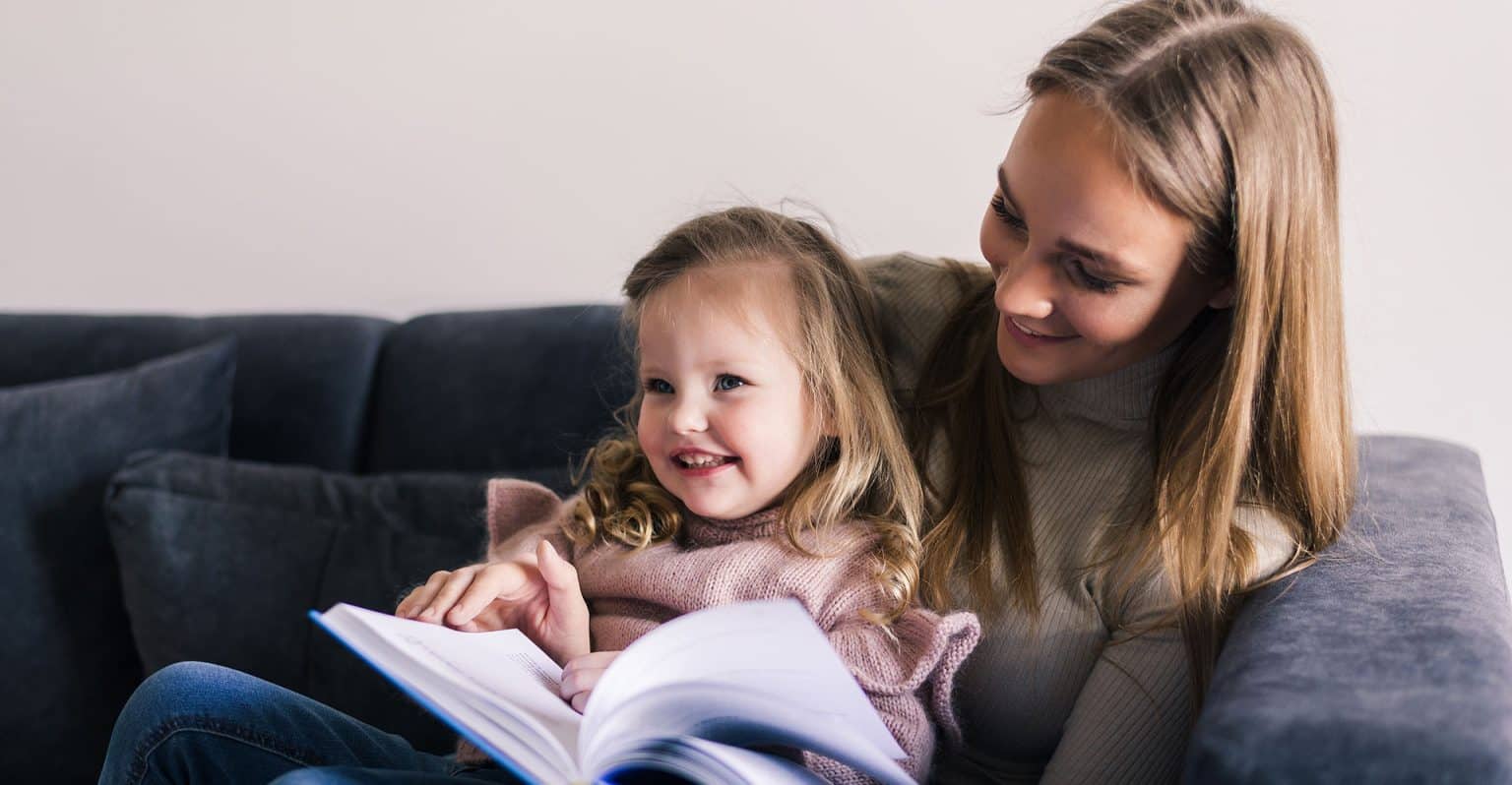 راهنمای انتخاب بهترین پرستار کودک برای نوزاد شما