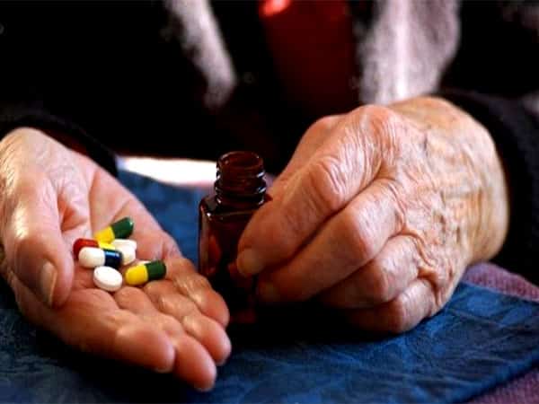 مسمومیت دارویی در سالمندان